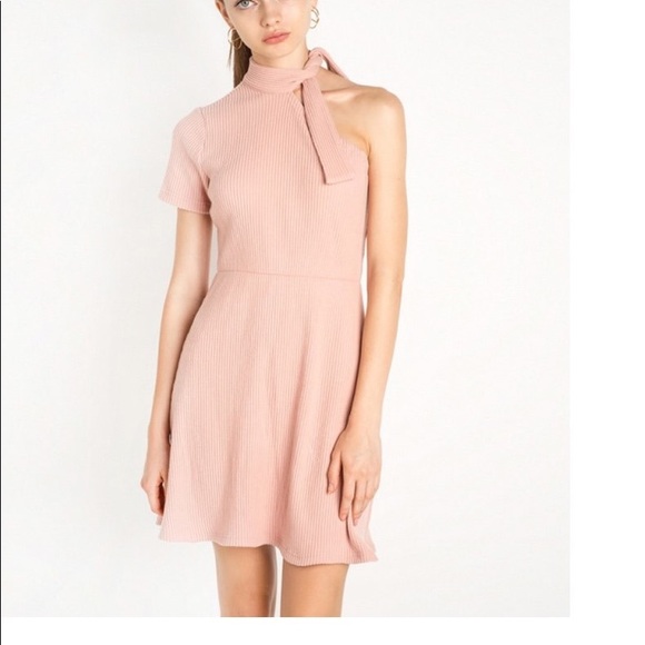 Pixie Market Dresses & Skirts - Pixie market Sammy one shoulder knot tie dress